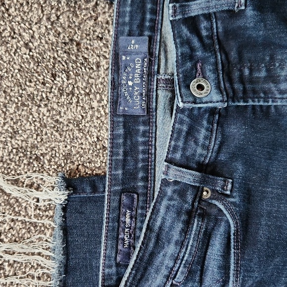 Lucky Brand Dark Wash Hayden Skinny Jeans - Picture 2 of 4